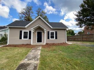 708 Moncure St, Eden, NC 27288