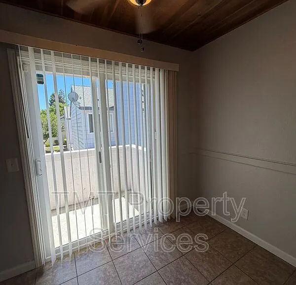 8252 Center Pkwy #85 — Photo 6