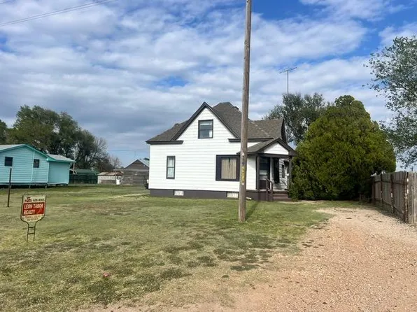 303 N Arbell St, Tyrone, OK 73951