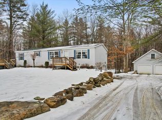 1927 East Rd, Bennington, VT 05201