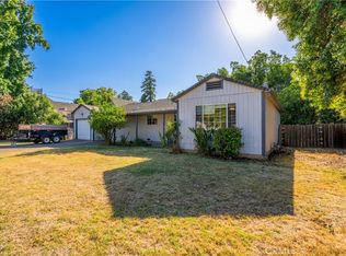 20 Mary Ln, Red Bluff, CA 96080