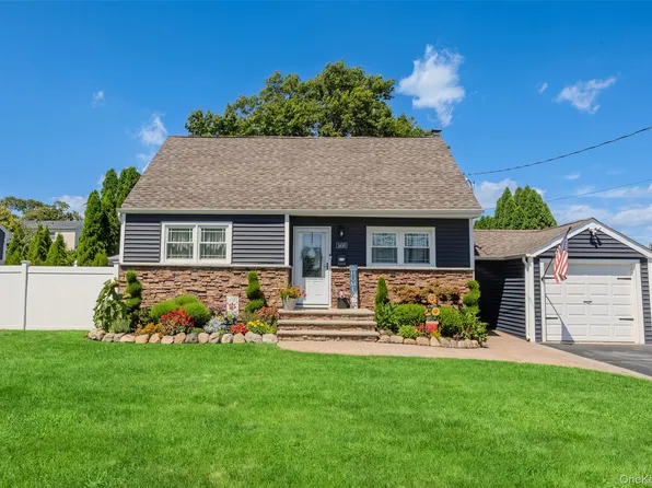 1430 12th Street, West Babylon, NY 11704