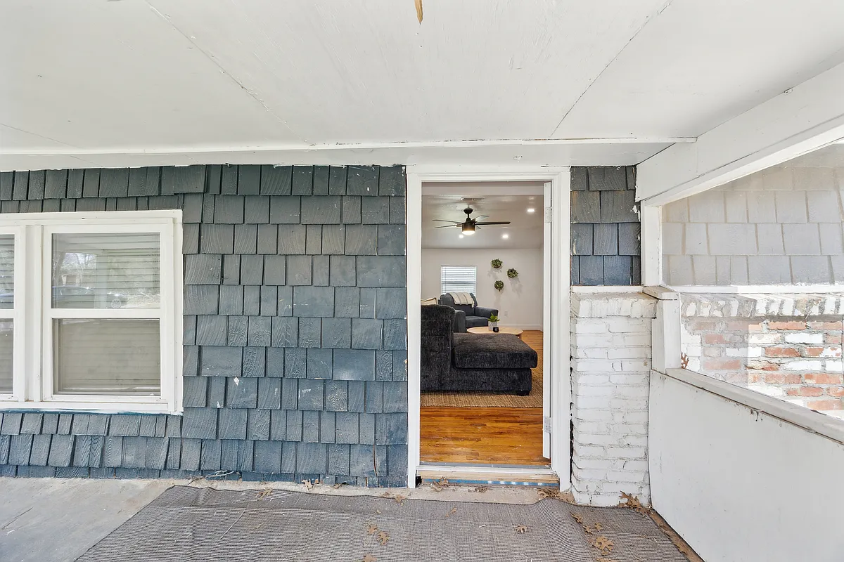 Building Photo - 229 Sherman Dr