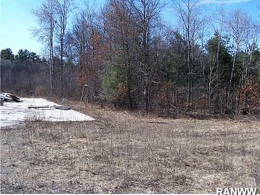 1st image of 1829 13 1/2-14 Avenue