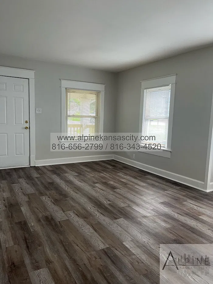 2 bed, 1.0 bath, 900 sqft, $1,185 — Photo 3