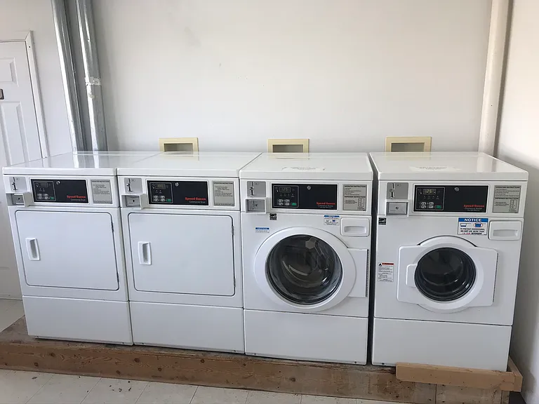 210 N Main St #4 — Photo 9