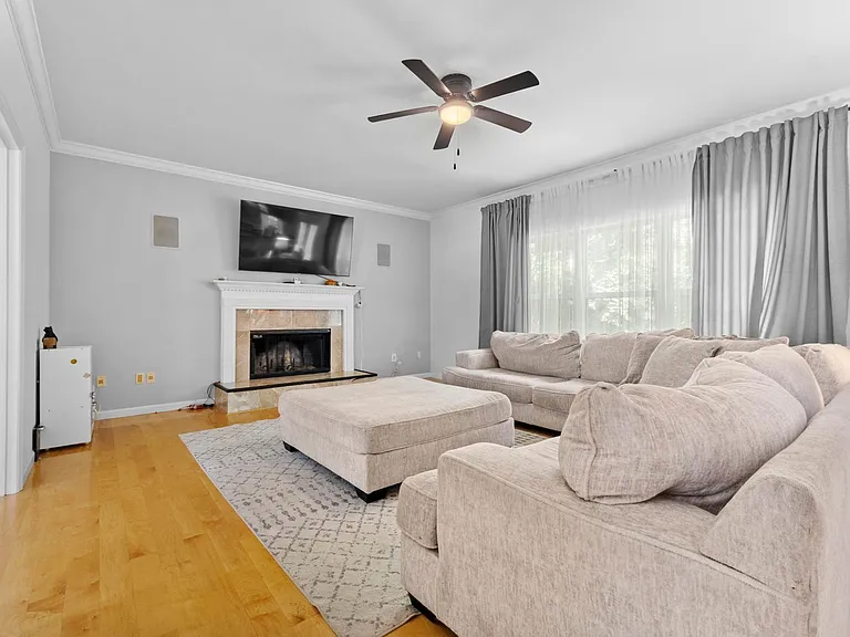 16611 Highland Summit Dr — Photo 11