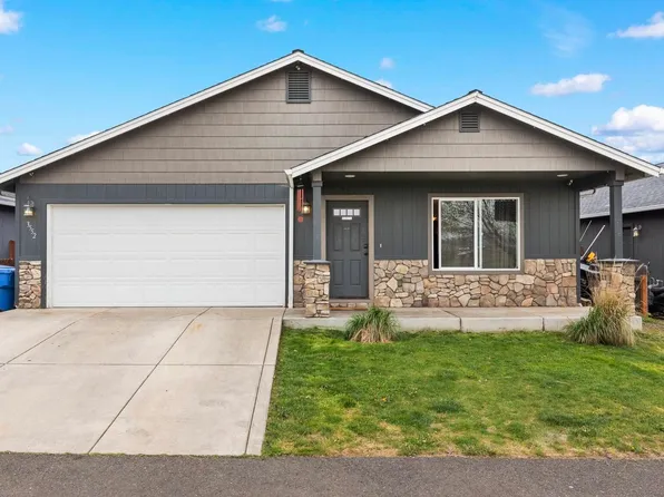 3552 Avenue G, White City, OR 97503