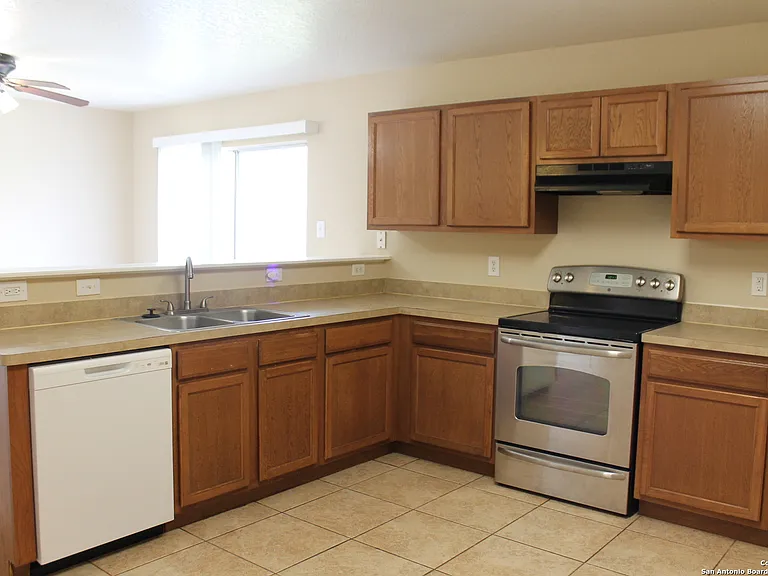 4715 Appaloosa Run — Photo 4