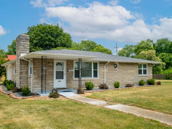 704 Jackson St, Hope, IN 47246