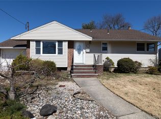 131 IRA Road, Syosset, NY 11791