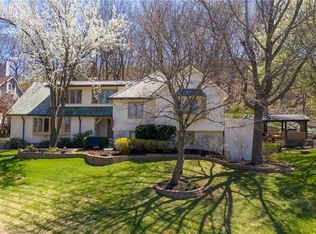 20705 Mill Rd, Lenexa, KS 66220