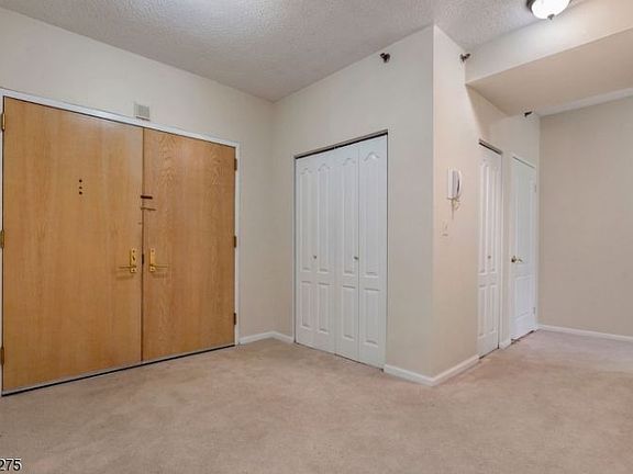 3rd image of 10 Smith Manor Blvd APT 104