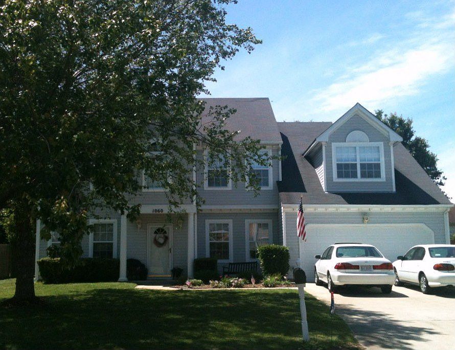 1060 Hawthorne Farm Terrace