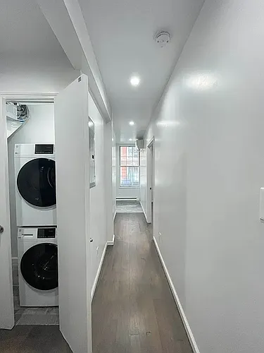 121 Norfolk St #2 Photo 1