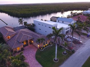 2834 SW 51st St, Cape Coral, FL 33914