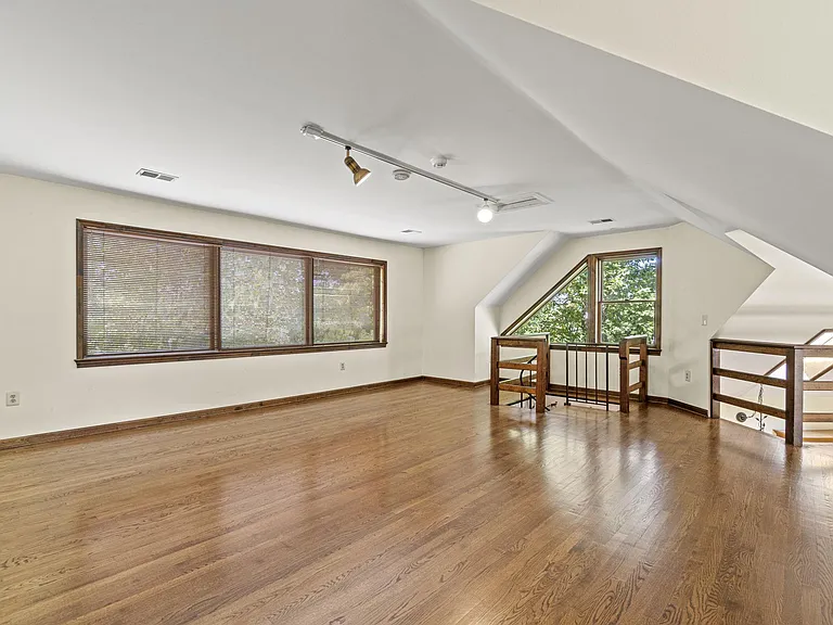 12780 Chatter Brook Dr — Photo 35