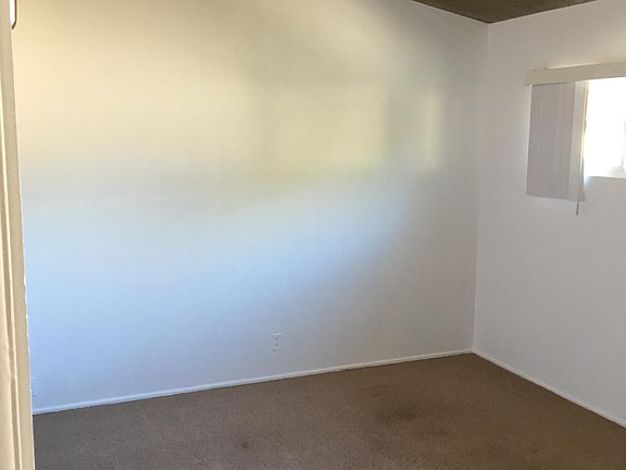 5th image of 1809 De La Vina St APT 4