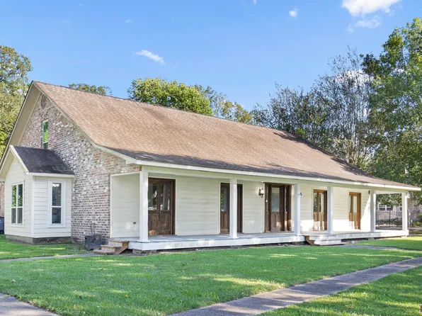 10428 Shoe Creek Dr, Baton Rouge, LA 70818