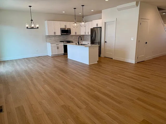 9917 E Sharp Ln — Photo 9