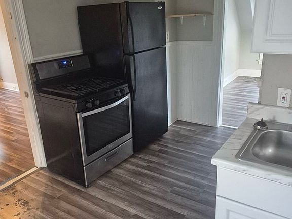 3rd image of 120 Avon St APT 2