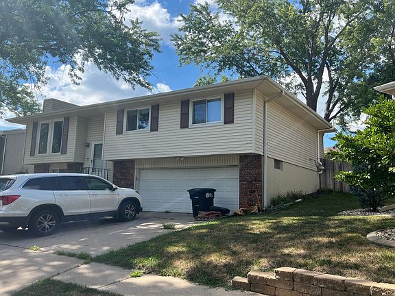 2nd image of 5745 N 115th Cir