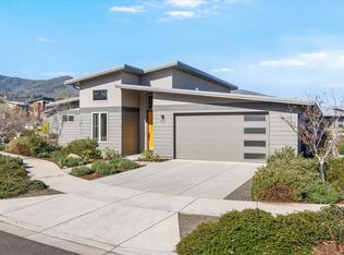 850 Sander Way, Ashland, OR 97520