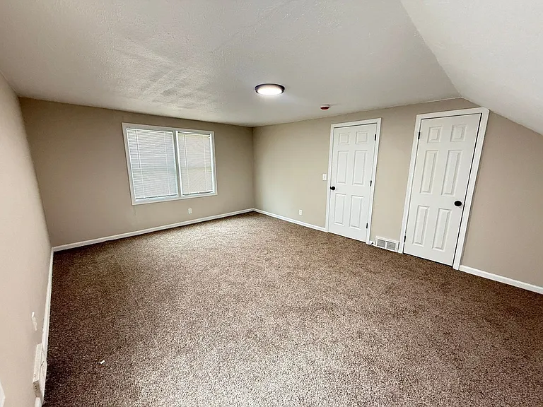 20531 Moenart St — Photo 7