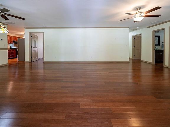 2nd image of 25 Quail Ridge Rd