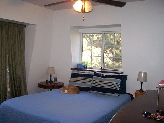 5th image of 32798 Richmond Dr