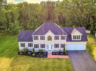 27 Nass Farm Rd, Leominster, MA 01453