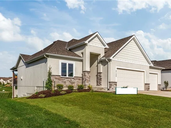 1508 NE Stewart Pl, Lees Summit, MO 64064