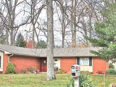 4572 Mohr Estate South Dr, New Palestine, IN, 46163