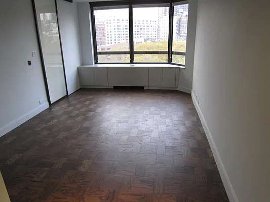 Sold by Noble Realty | media 8