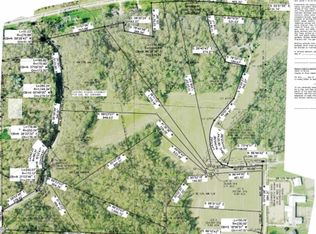 7 Glenwood Rd, Coal Valley, IL 61240