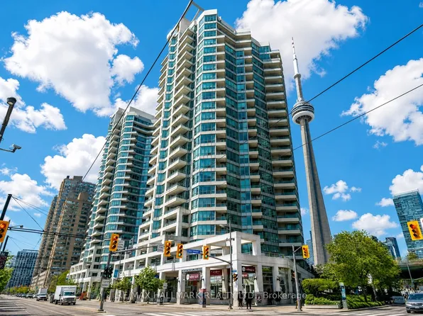 230 Queens Quay W #1119, Toronto, ON M5J 2Y7