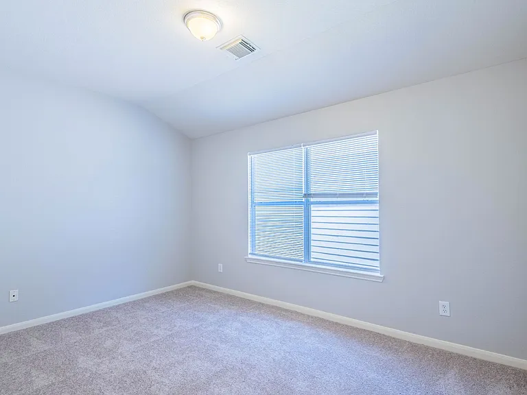 20926 Hamlet Ridge Ln — Photo 11