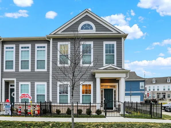 597 Steinbeck Pl, Carmel, IN 46032