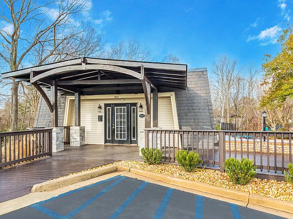 5th image of 7422 Pebblestone Dr #7ed2b781a