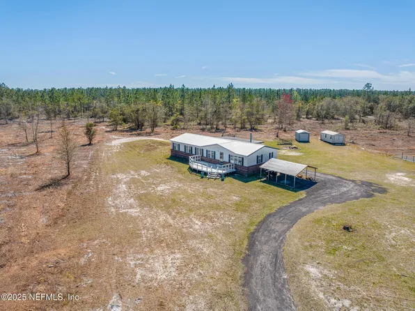 11722 FRED HARVEY Road, Sanderson, FL 32087