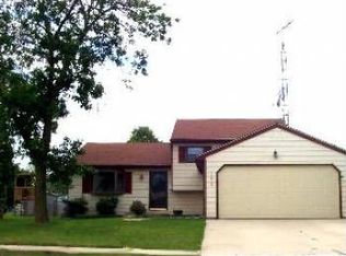 253 Chantilly Rue, Northwood, OH 43619