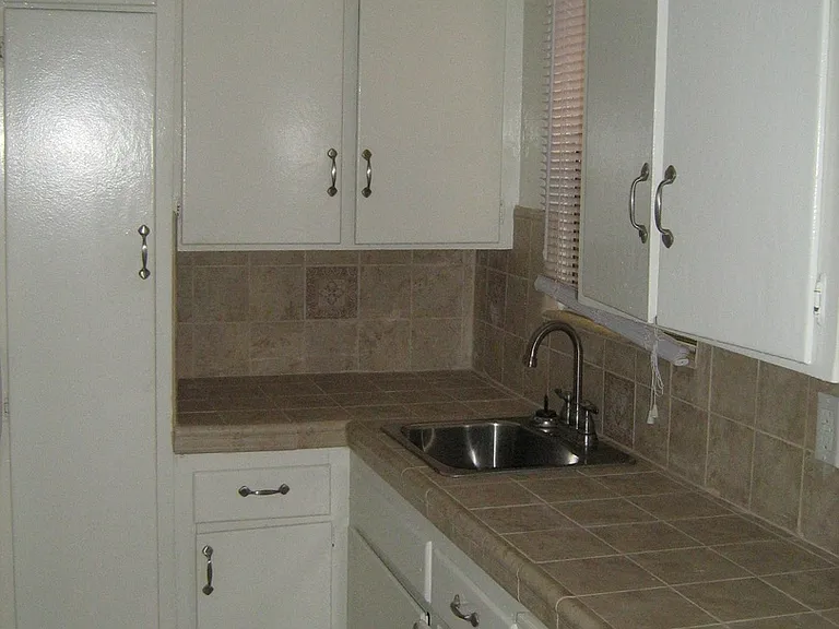 5237 Ocean Blvd — Photo 4