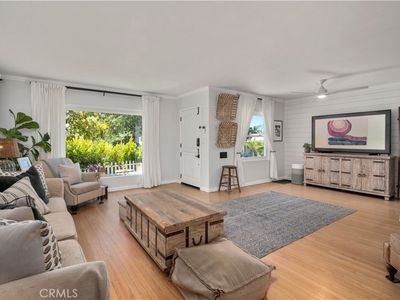 7952 Belton Dr, Los Angeles, CA, 90045