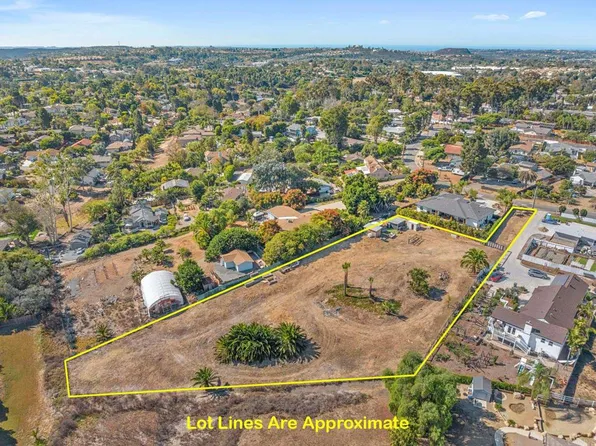 931 Vale View Dr, Vista, CA 92081