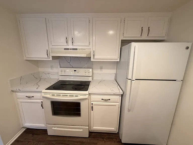 2843 C St #2 — Photo 7