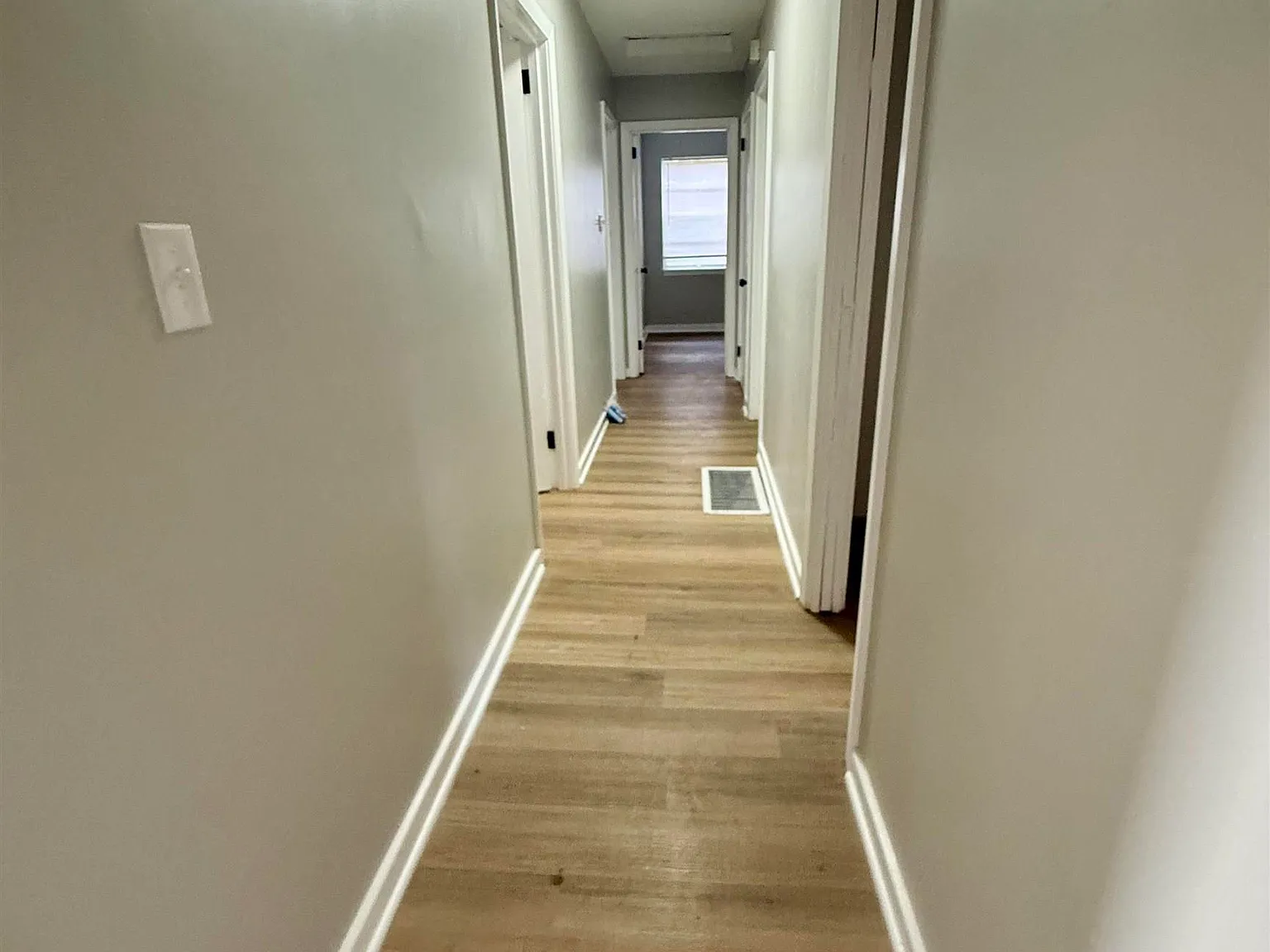 4 bed, 2.0 bath, $1,650 — Photo 4