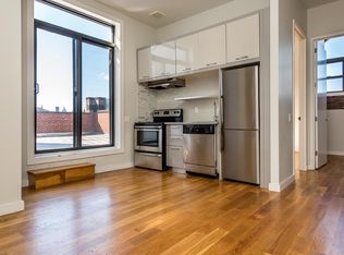 100 Dupont St APT 4A, Brooklyn, NY 11222