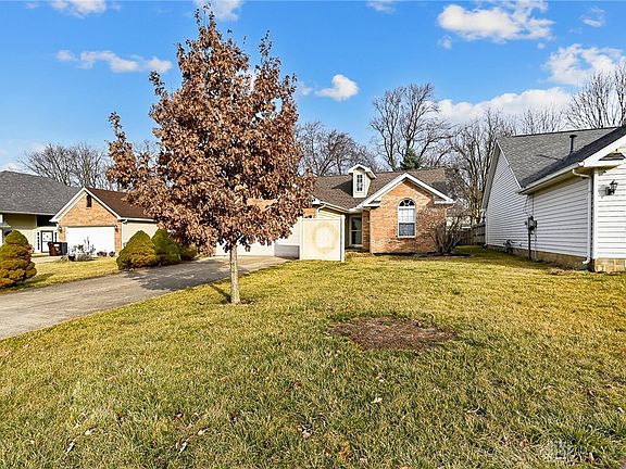 3rd image of 3113 Buttercup Ct