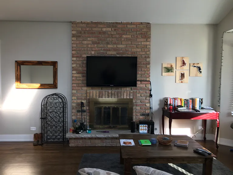 1212 W Henderson St #3 — Photo 5