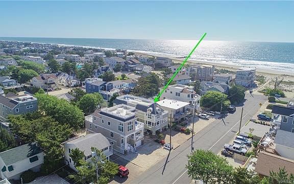 3rd image of 219 Liberty Ave